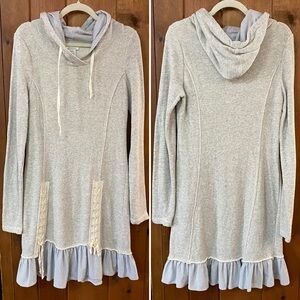 SUNDANCE Gray Hoodie Dress Ruffle Hem Lace Up Detail & Pinstripe Lining M